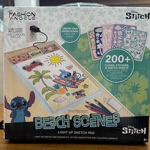 Disney Stitch Beach Scenes Light Up Sketch Pad